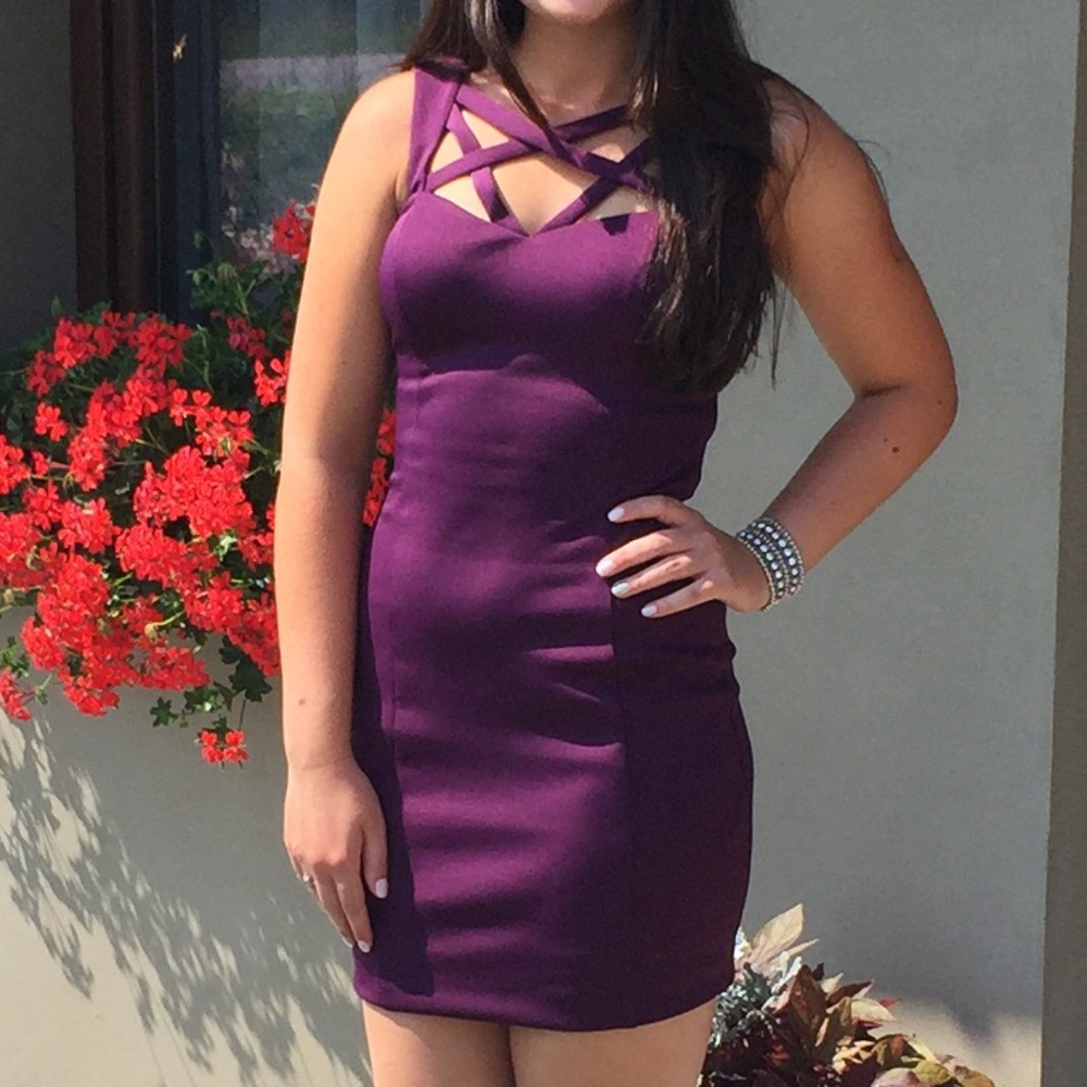 Guess criss cross dress